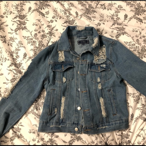 Ripped denim jean jacket - Picture 1 of 2